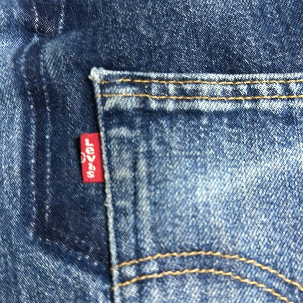 Levi's x Sausalito Blue Upcycled Patchwork 501 Denim Blue Jeans Size 29 x 30 - Picture 8 of 8